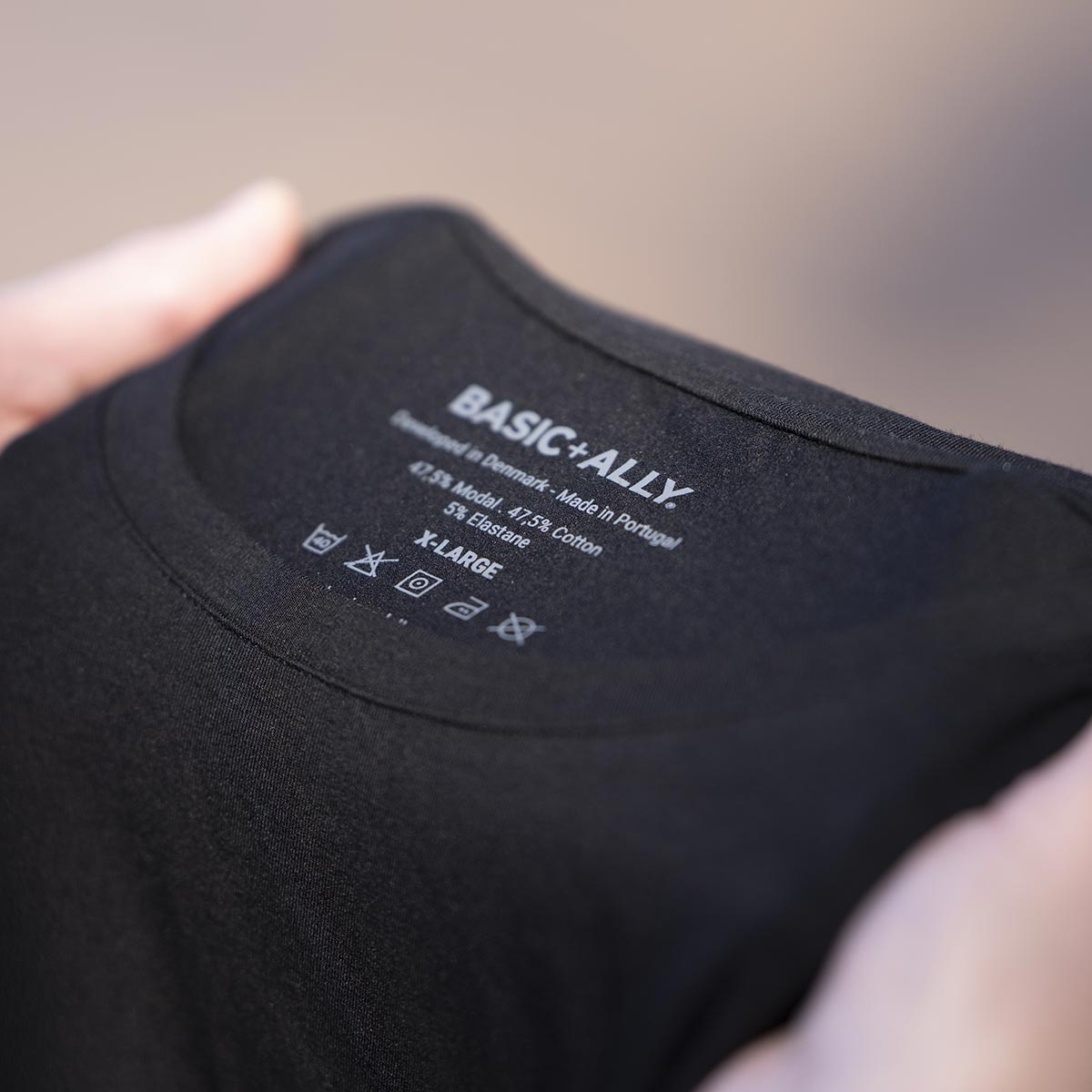 T-Shirt - Svart